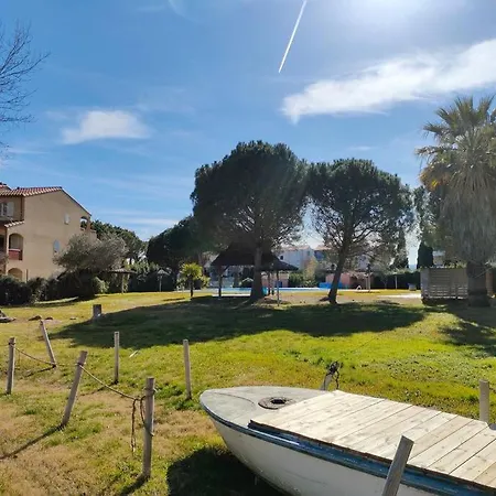 En Rez-de-chaussee Et Terrasse Sans Vis A Vis * Canet-en-Roussillon